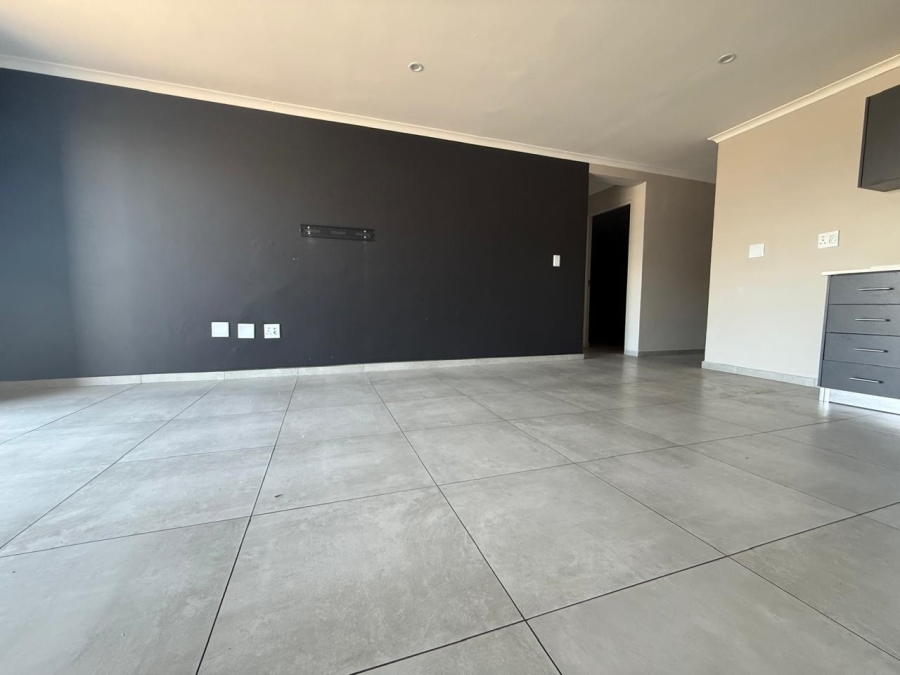 3 Bedroom Property for Sale in Parklands East Western Cape